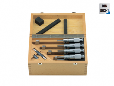 Зображення набору гладких мікрометрів для зовнішніх вимірювань